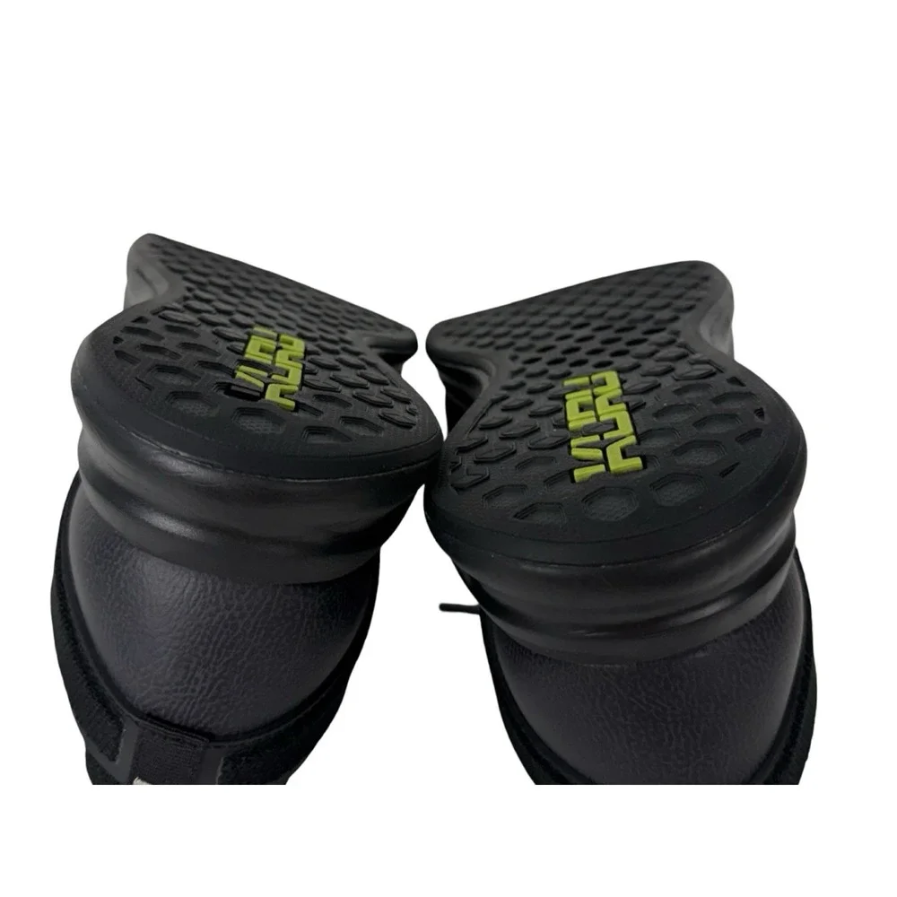 Kuru Atom Mens Size 10 Black Athletic Running Walking Waterproof Shoes Sneakers